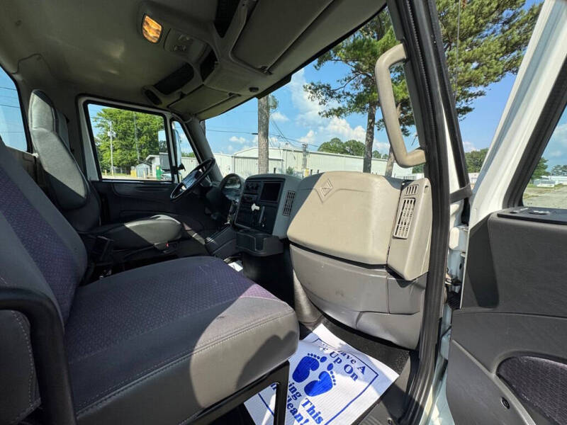 2014 International DuraStar 4300