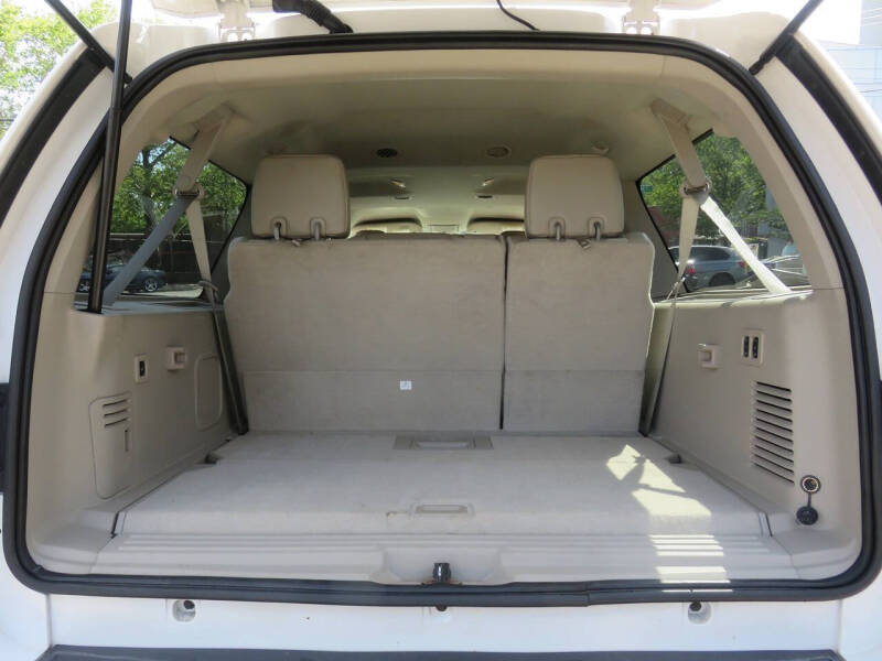2013 Lincoln Navigator L