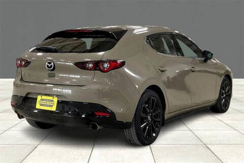 2024 Mazda Mazda3 Hatchback 2.5 Carbon Turbo