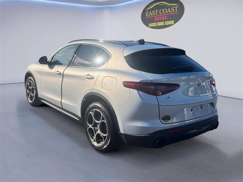 2022 Alfa Romeo Stelvio Sprint