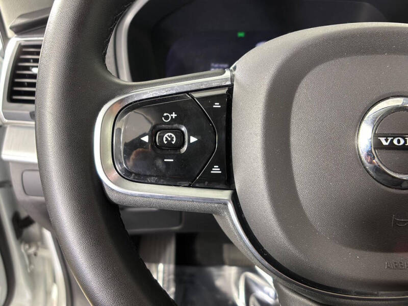 2023 Volvo XC90 B5 Core