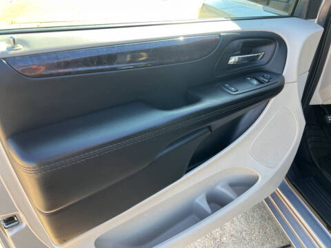 2015 Dodge Grand Caravan SE