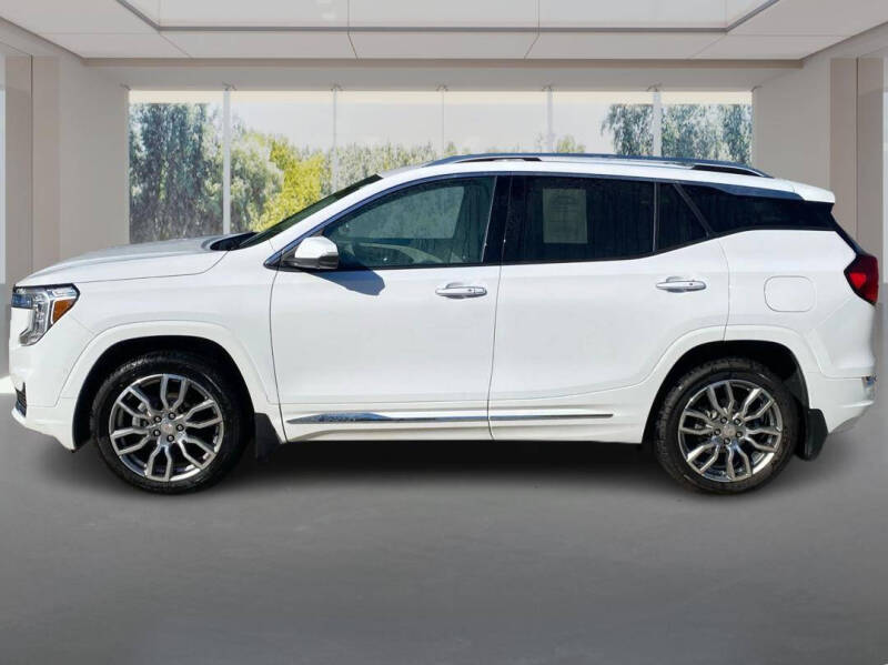 2022 GMC Terrain Denali