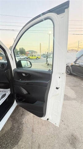 2017 Mercedes-Benz Metris Worker Cargo