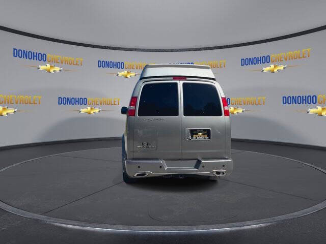 2025 Chevrolet Express 2500