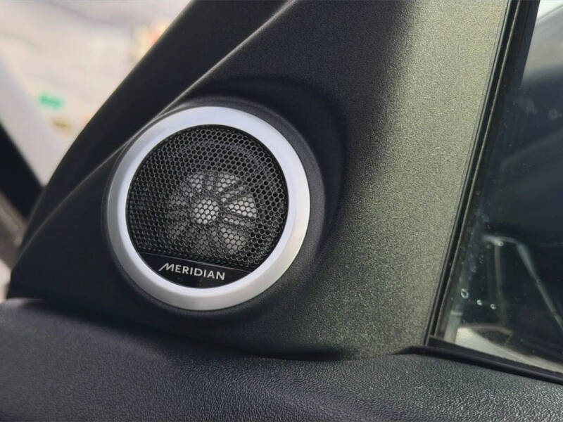 2020 Land Rover Range Rover Evoque SE