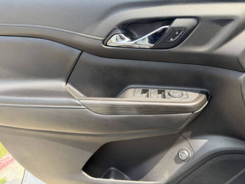 2020 GMC Acadia SLT