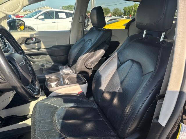2020 Chrysler Pacifica Touring L