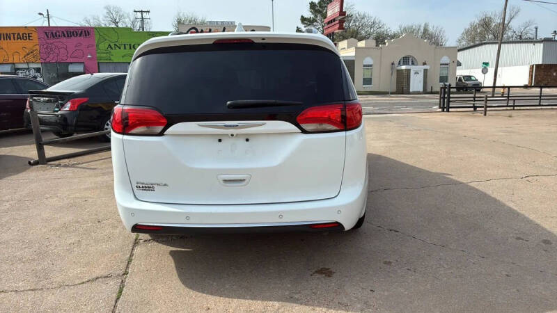 2020 Chrysler Pacifica