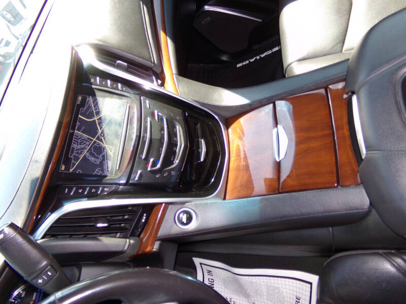2019 Cadillac Escalade Luxury