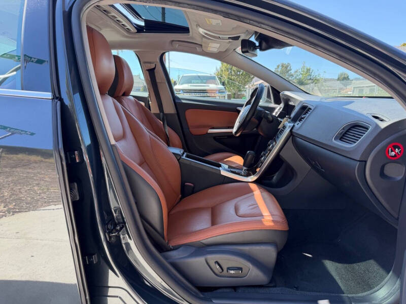 2012 Volvo S60 T5