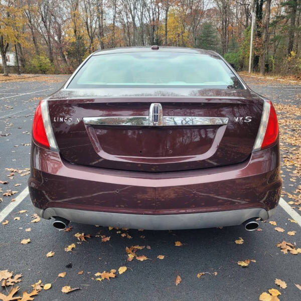 2009 Lincoln MKS