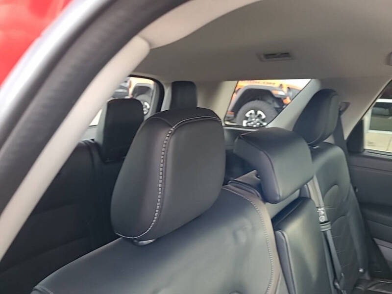 2022 Nissan Pathfinder Platinum