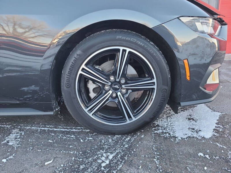 2024 Ford Mustang EcoBoost Premium