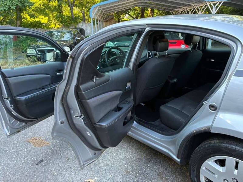 2013 Dodge Avenger SE