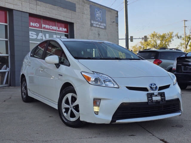 2015 Toyota Prius for sale at Quantum Auto Co in Plainfield, IL