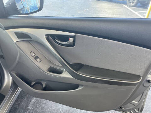 2013 Hyundai Elantra Limited