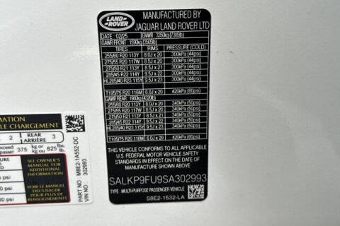 2025 Land Rover Range Rover P400 SE