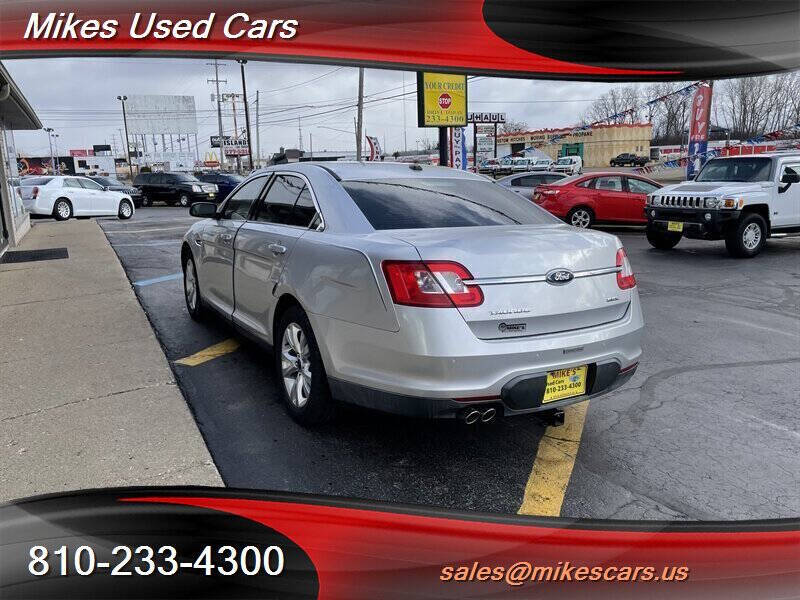 2010 Ford Taurus SEL
