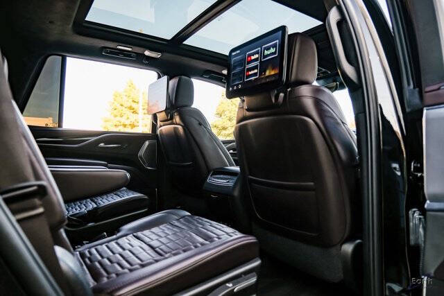 2023 Cadillac Escalade-V