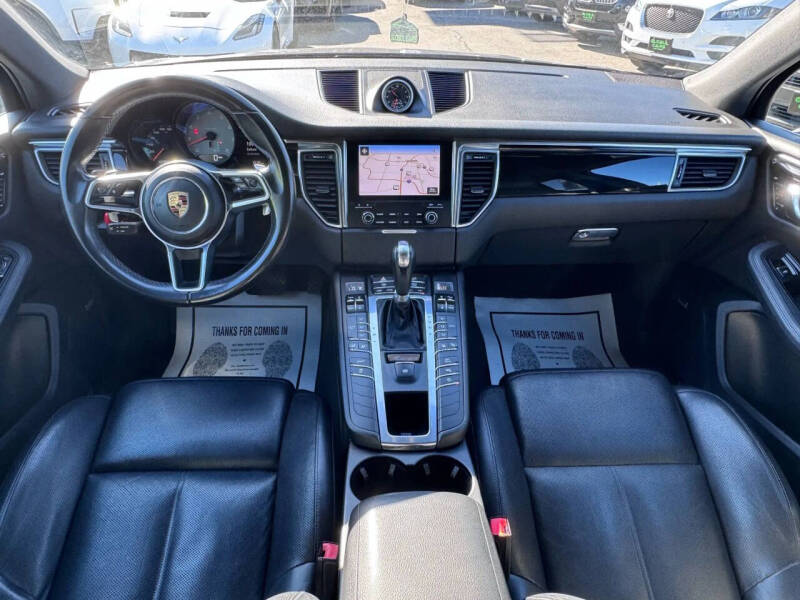 2017 Porsche Macan S