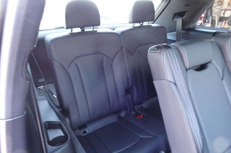 2025 Audi Q7 quattro Premium Plus 55 TFSI