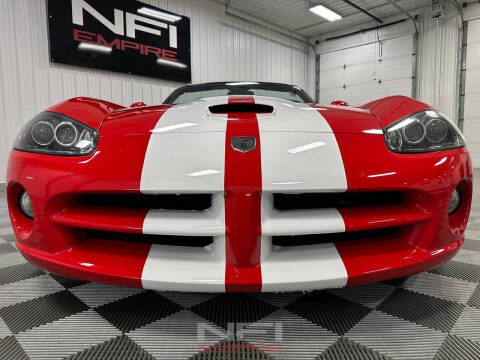 2004 Dodge Viper SRT-10