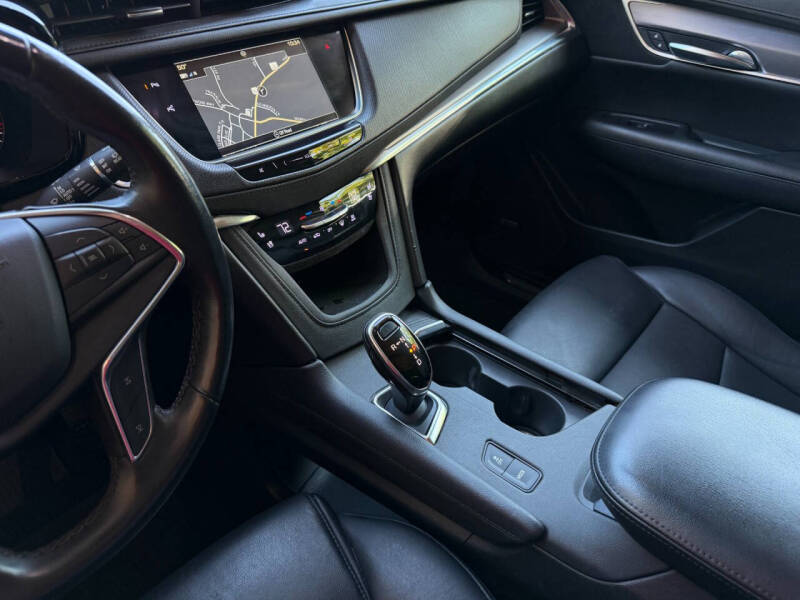 2019 Cadillac XT5 Premium Luxury