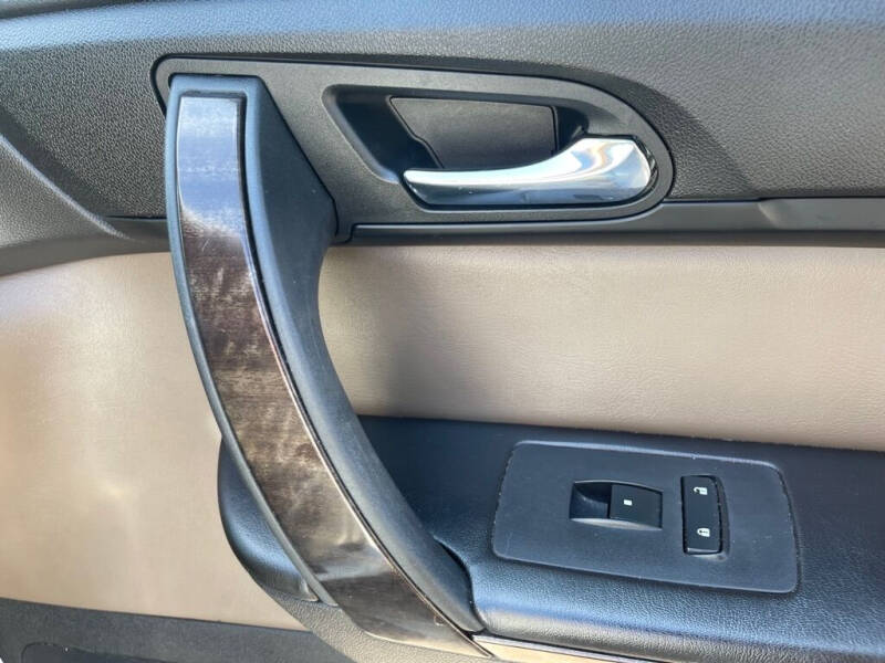 2017 GMC Acadia Limited