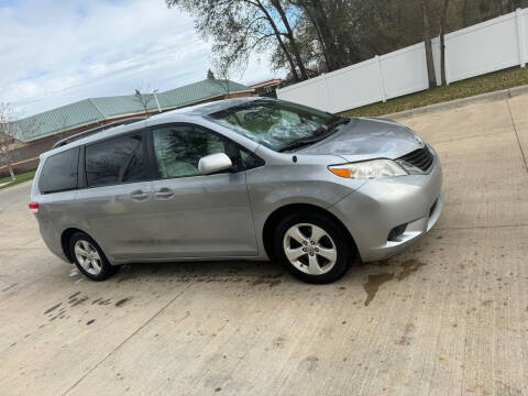 2011 Toyota Sienna for sale at United Motors in Saint Cloud MN