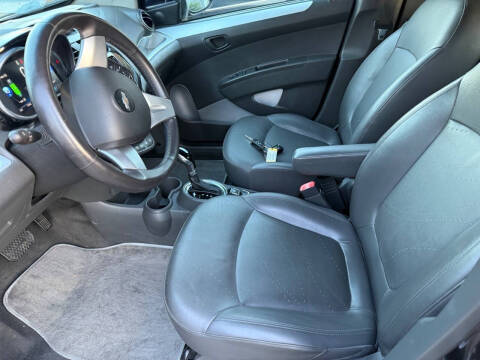 2016 Chevrolet Spark EV 2LT