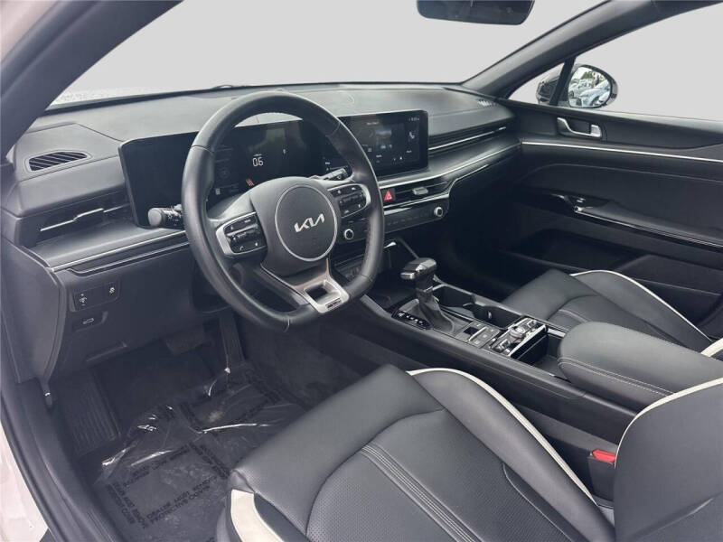 2025 Kia K5