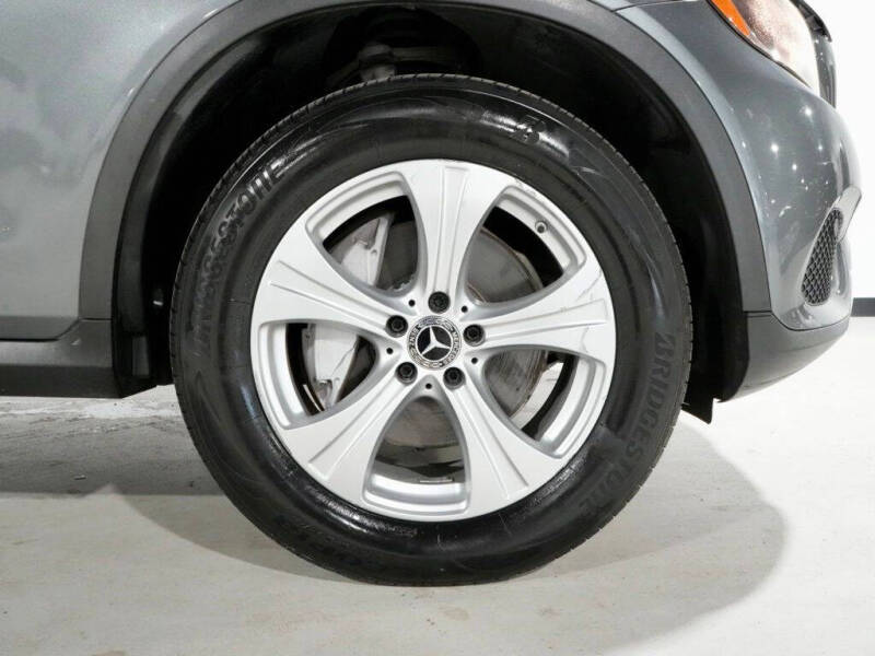 2017 Mercedes-Benz GLC GLC 300