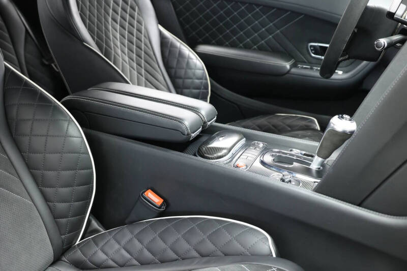 2017 Bentley Continental Supersports