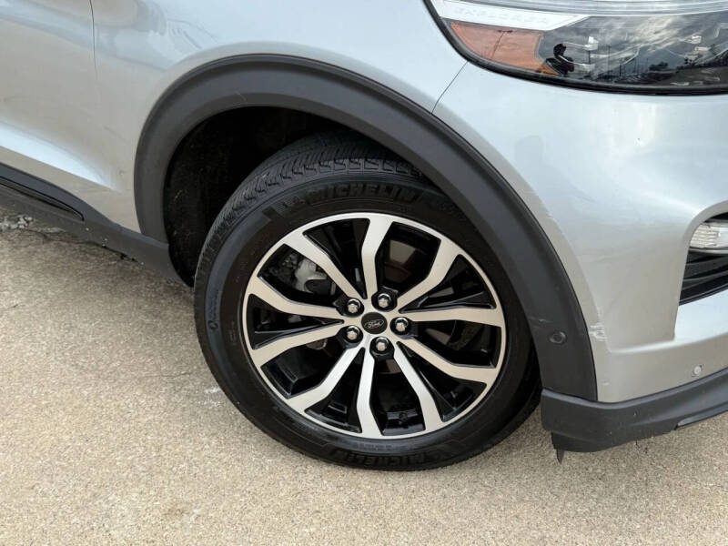 2021 Ford Explorer ST