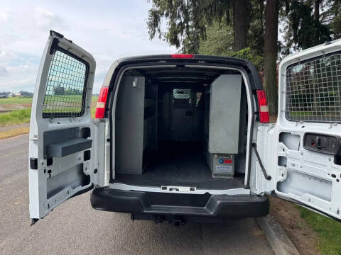 2009 GMC Savana 3500