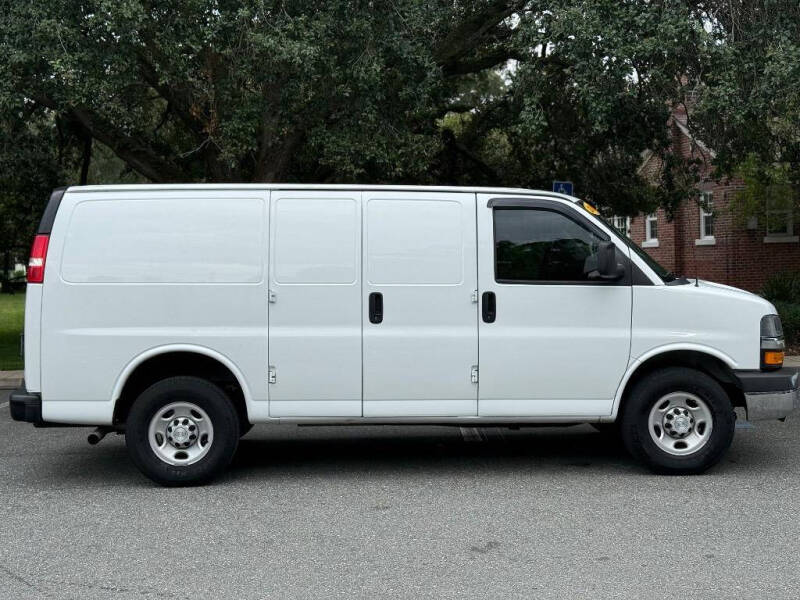 2018 Chevrolet Express 2500
