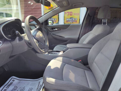 2017 Chevrolet Malibu LS