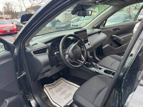 2023 Toyota Corolla Cross LE