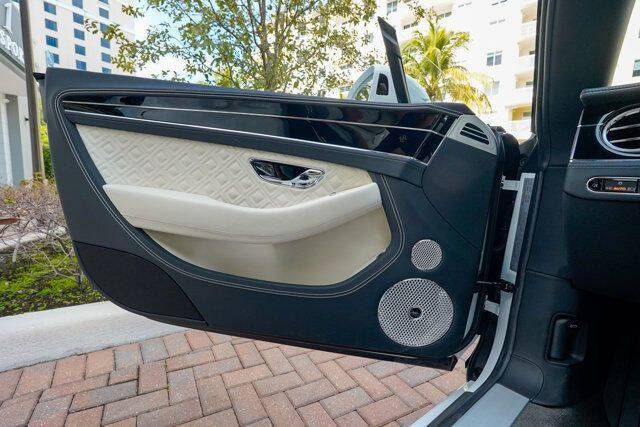 2024 Bentley Continental