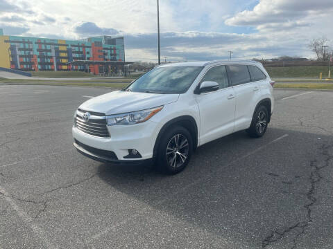 2016 Toyota Highlander for sale at D Majestic Auto Group Inc in Ozone Park NY