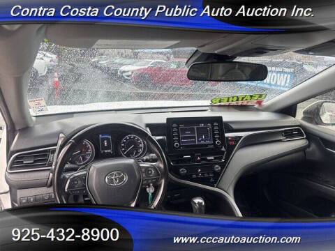 2021 Toyota Camry SE