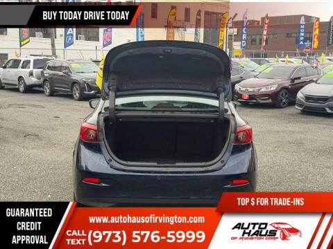 2018 Mazda MAZDA3 Touring