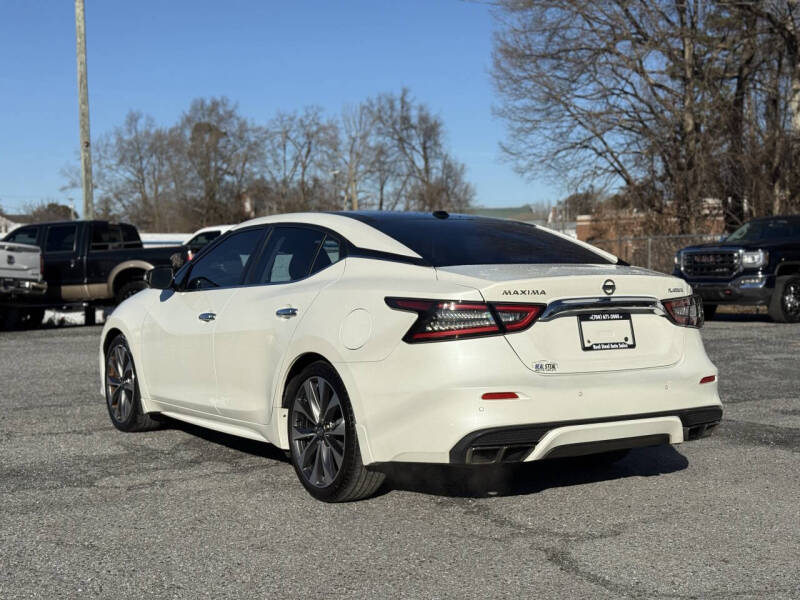 2019 Nissan Maxima Platinum