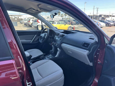 2015 Subaru Forester 2.5i