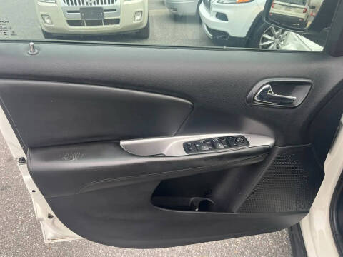 2013 Dodge Journey SE