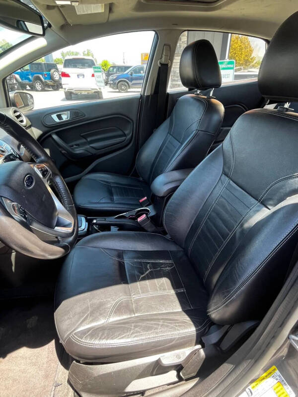 2014 Ford Fiesta Titanium
