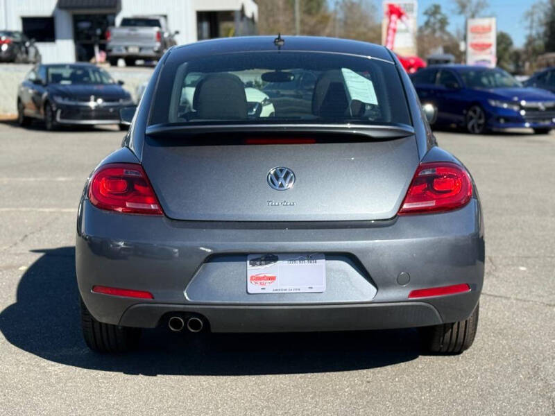 2018 Volkswagen Beetle 2.0T Coast