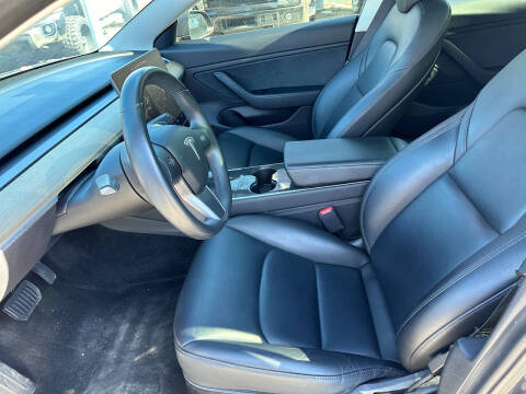 2019 Tesla Model 3 Long Range