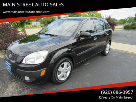 2009 Kia Rio5 for sale at MAIN STREET AUTO SALES in Neenah WI